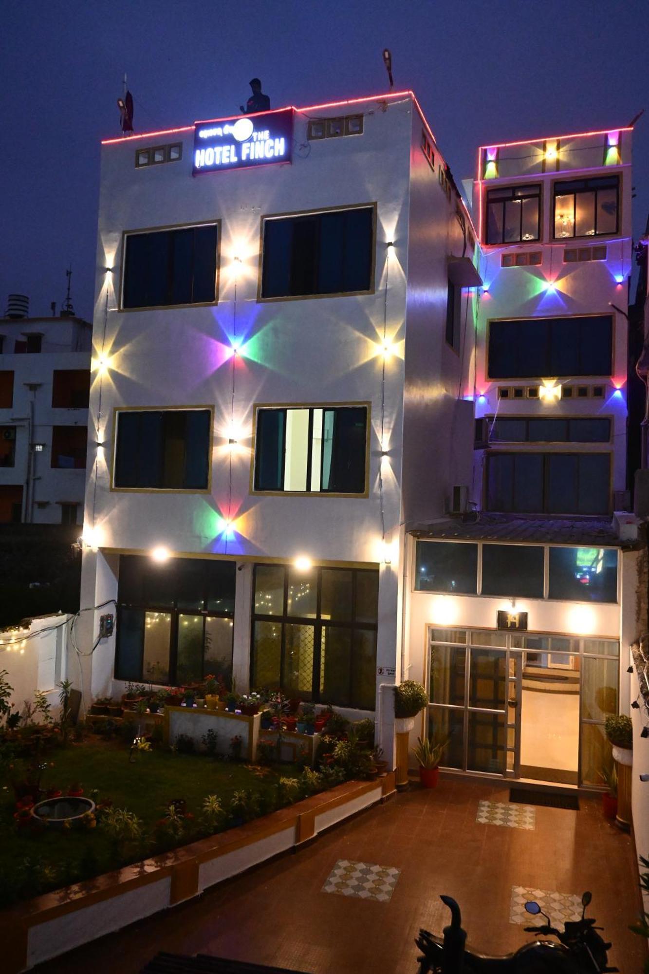 Hotel The Finch Пури Экстерьер фото